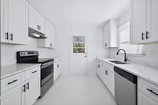 302 Normandy St, Durham, NC 27707 - Photo 16