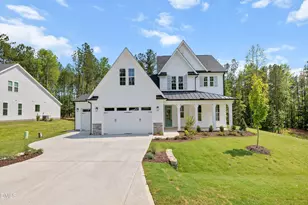 93 W Victoria Rdg Dr, Selma, NC 27576 - Photo 2