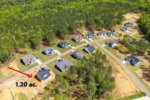 93 W Victoria Rdg Dr, Selma, NC 27576 - Photo 4