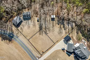 794 Cobb Rd, Benson, NC 27504 - Photo 4