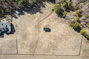 794 Cobb Rd, Benson, NC 27504 - Photo 4