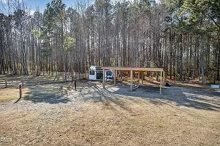 794 Cobb Rd, Benson, NC 27504 - Photo 8