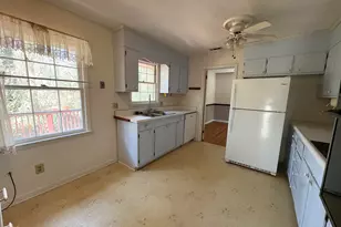 824 Ravenwood Dr., Raleigh, NC 27606 - Photo 6