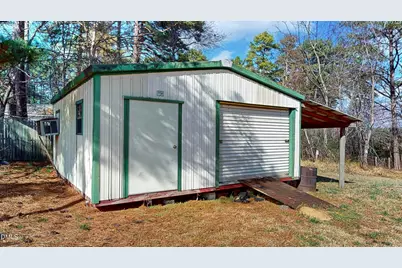 3610 Hawkins, Sanford, NC 27330 - Photo 28