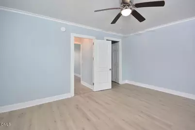907 Oneida Street, Graham, NC 27253 - Photo 8