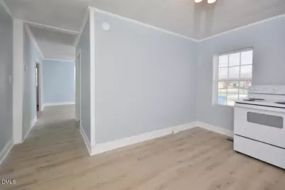 907 Oneida Street, Graham, NC 27253 - Photo 16