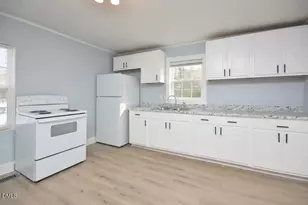 307 Oneida St, Graham, NC 27253 - Photo 18