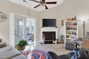 242 Thornwhistle Pl, Garner, NC 27529 - Photo 14