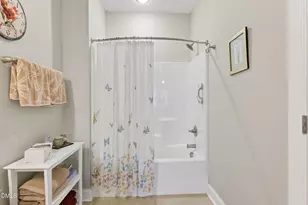 242 Thornwhistle Pl, Garner, NC 27529 - Photo 6