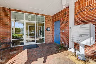 122 Meadowmont Village Cir, Chapel Hill, NC 27517 - Photo 4