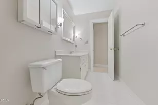 9712 Astor Ct, Cary, NC 27518 - Photo 46