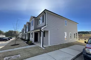 2065 Wiggins Village Dr, Youngsville, NC 27596 - Photo 2