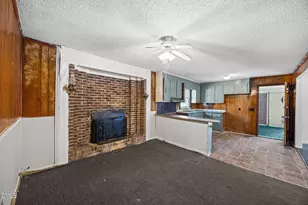 322 Pineshoal Dr, Snow Hill, NC 28580 - Photo 10