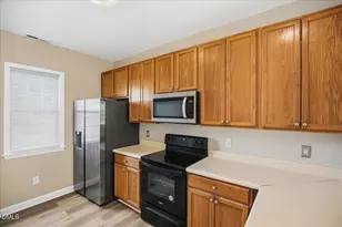 317 Commons Dr, Holly Springs, NC 27540 - Photo 14