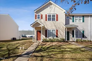 317 Commons Dr, Holly Springs, NC 27540 - Photo 2