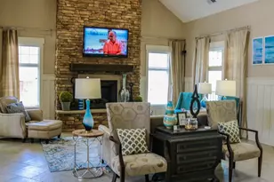 100 Ginkgo Trail, Chapel Hill, NC 27516 - Photo 4