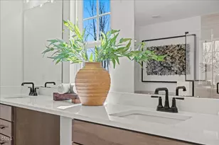 1421 Green Cypress Dr, Zebulon, NC 27597 - Photo 48