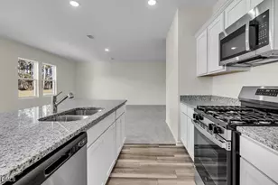 124 S Gallaspy Dr, Wilsons Mills, NC 27520 - Photo 8