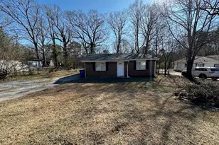 1128 Savannah Dr, Raleigh, NC 27610 - Photo 2