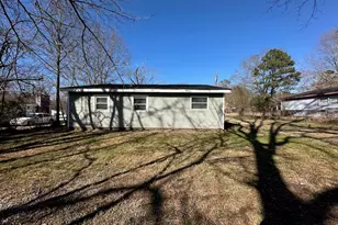 1128 Savannah Dr, Raleigh, NC 27610 - Photo 20