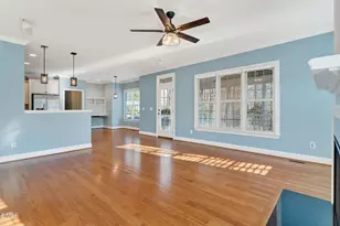 104 Tatum Ct, Holly Springs, NC 27540 - Photo 8