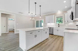 37 Birchtop Cir, Zebulon, NC 27597 - Photo 14