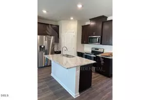 928 Clearhaven Ln, Fuquay-Varina, NC 27526 - Photo 6