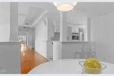 213 E Franklin Street #Unit 400, Chapel Hill, NC 27514 - Photo 14