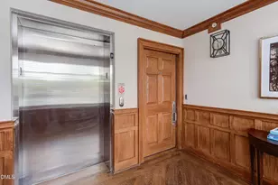 213 E Franklin St, Chapel Hill, NC 27514 - Photo 8