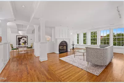 213 E Franklin Street #Unit 400, Chapel Hill, NC 27514 - Photo 8