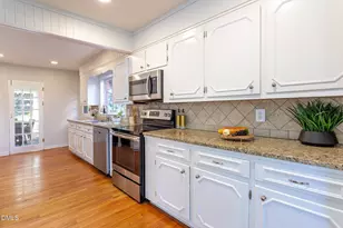 808 W Knox St, Durham, NC 27701 - Photo 12