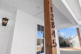 12845 Mallard Rock Rd, Zebulon, NC 27597 - Photo 2