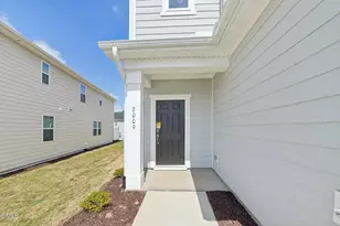 2009 Oakdale Dr, Durham, NC 27703 - Photo 4