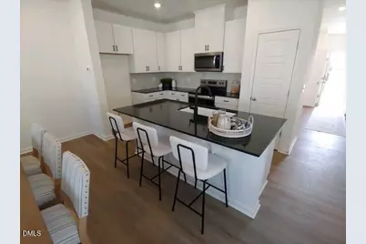 2009 Oakdale Drive, Durham, NC 27703 - Photo 2