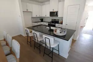 2009 Oakdale Dr, Durham, NC 27703 - Photo 2