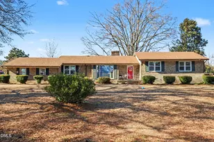 875 Wynn Rd, Clinton, NC 28328 - Photo 1