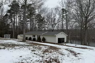 324 Holly Berry Ln, Roxboro, NC 27574 - Photo 6