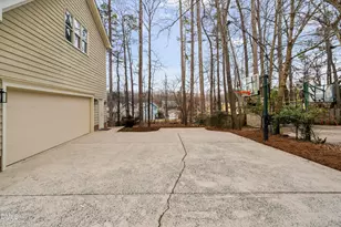 308 Wyndham Dr, Chapel Hill, NC 27516 - Photo 62