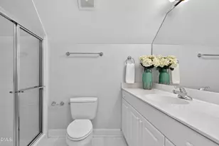 308 Wyndham Dr, Chapel Hill, NC 27516 - Photo 48