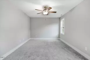 509 E Harnett St, Dunn, NC 28334 - Photo 16