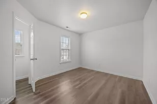 1305 Tawny Vw Ln, Raleigh, NC 27603 - Photo 30