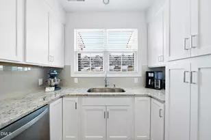 6810 Milligan Way, Raleigh, NC 27613 - Photo 10