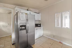 406 Rosewood Rd, Hillsborough, NC 27278 - Photo 4