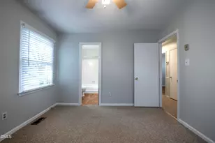 116 E Judd St, Zebulon, NC 27597 - Photo 14