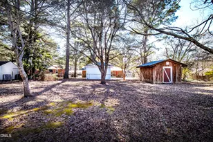 116 E Judd St, Zebulon, NC 27597 - Photo 20