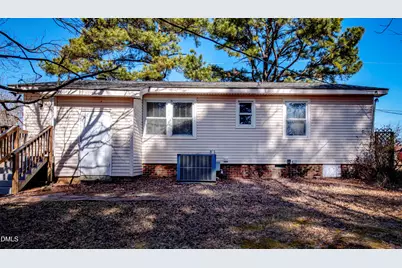 116 E Judd Street, Zebulon, NC 27597 - Photo 2