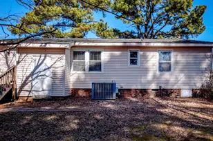 116 E Judd St, Zebulon, NC 27597 - Photo 2