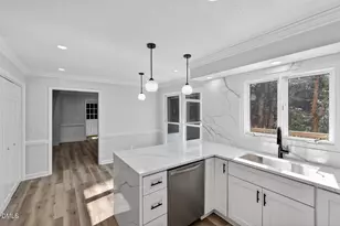 2224 Effingham Cir, Raleigh, NC 27615 - Photo 4