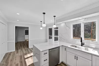 2224 Effingham Circle, Raleigh, NC 27615 - Photo 4
