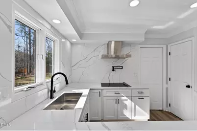 2224 Effingham Circle, Raleigh, NC 27615 - Photo 6